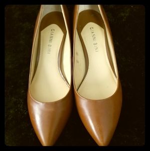 Gianni Bini Kitten Heels